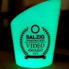 The glowing trophy / SALZIG Sporthocker Video Award 2014 / Foto: Landschütz